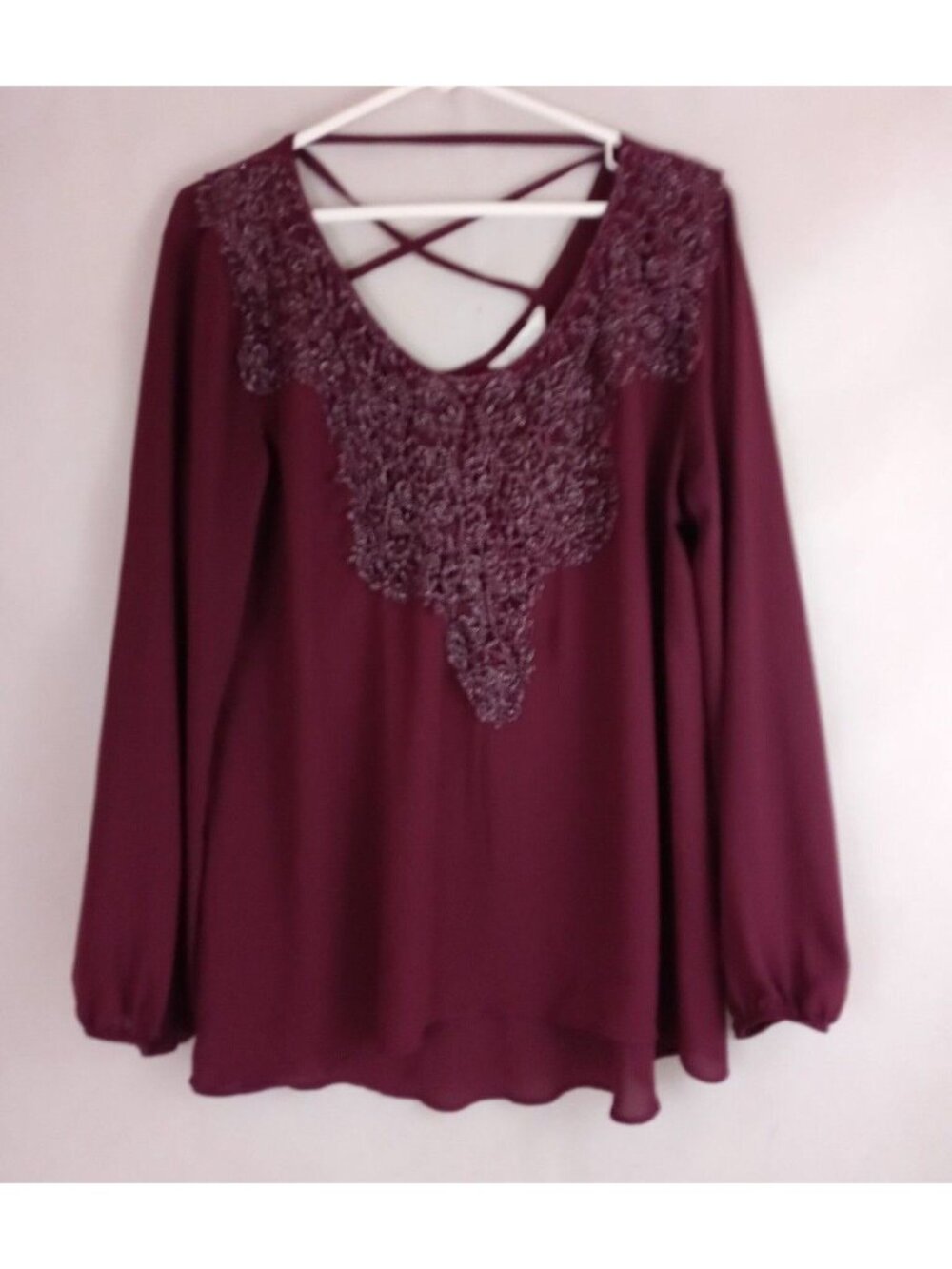 Charming Charlie Women's Burgundy/Maroon Blouse With Metallic Embroidery Large